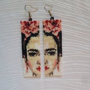 Handcrafted Beaded Earrings with Artistic Design